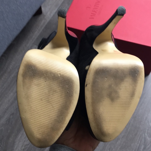 Nine West black suede heels size 5.5 - Picture 5 of 5